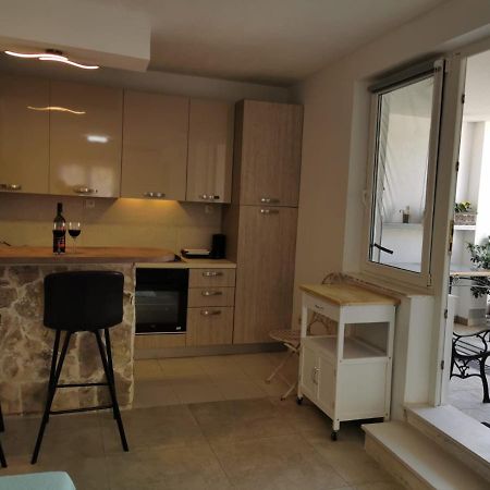 Near Beach Studio Kaštela Εξωτερικό φωτογραφία