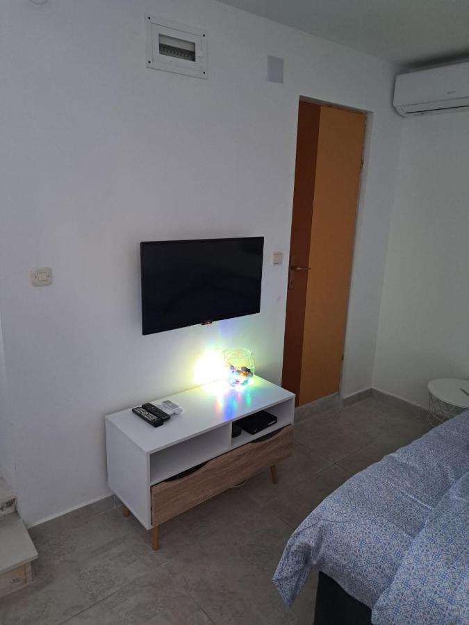 Near Beach Studio Kaštela Εξωτερικό φωτογραφία