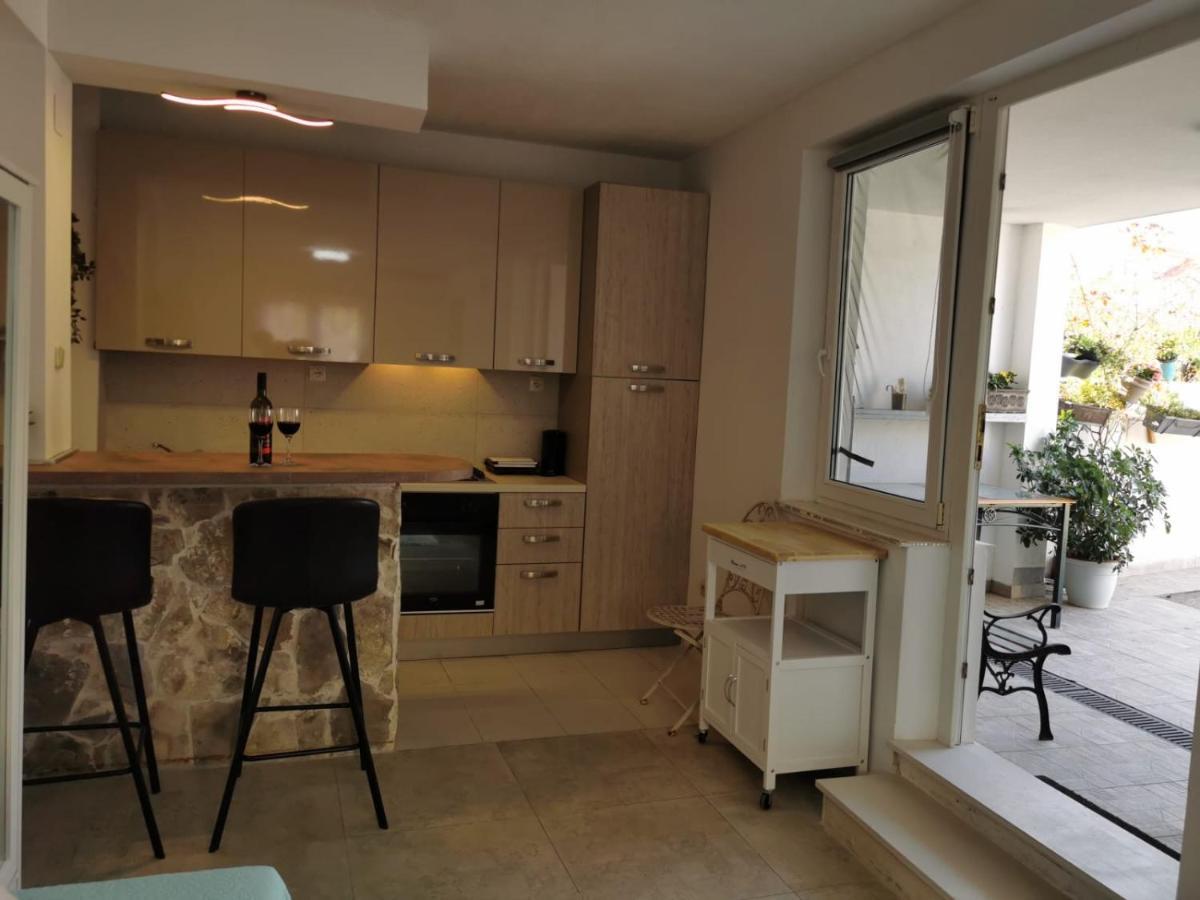 Near Beach Studio Kaštela Εξωτερικό φωτογραφία