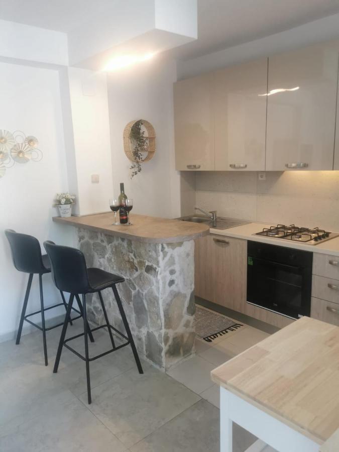 Near Beach Studio Kaštela Εξωτερικό φωτογραφία